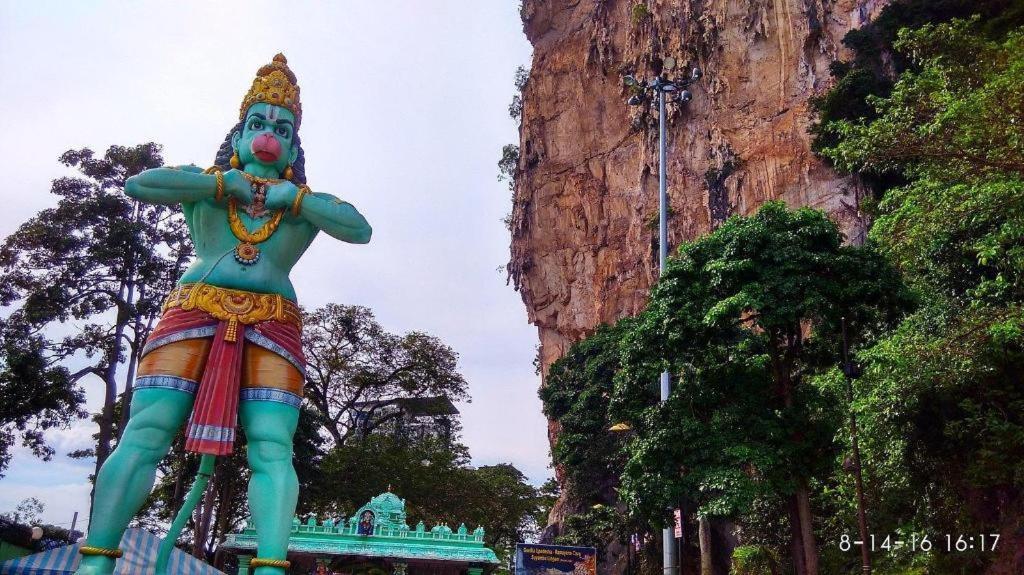 Ark Hotel Batu Caves Экстерьер фото